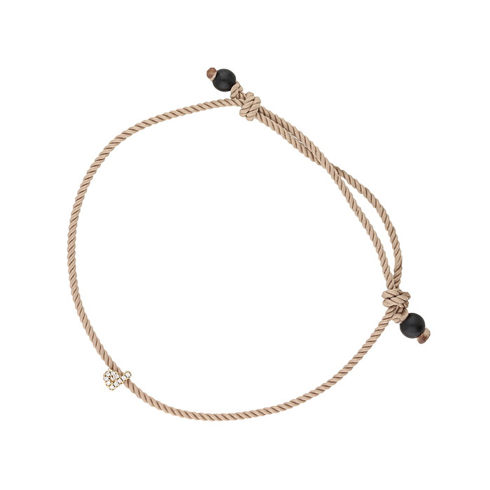 Naomi Apyrankė W55675141 | GRENARDI